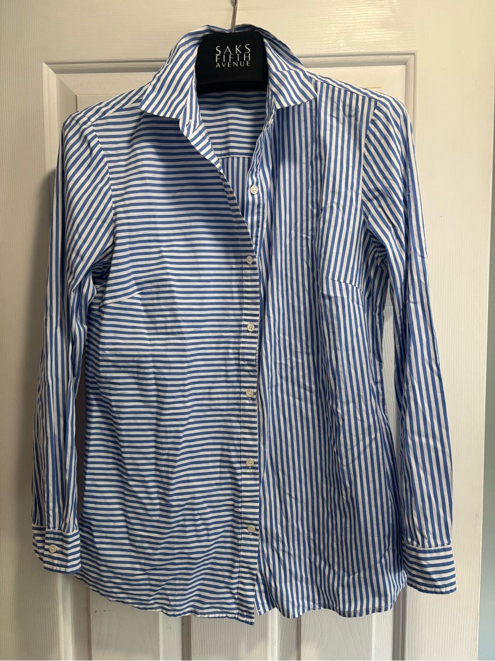 💙J. McLaughlin Blue and White Vertical Stripe Sloane Shirt~Size Medium